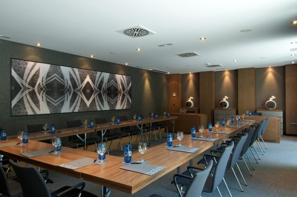 Ac Atocha By Marriott Madrid